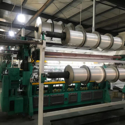 Mattress and 3D Interval Fabric Forming Double Needle Bed Raschel Machine