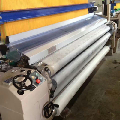 Água de alta velocidade Jet Weaving Machine Equipment Textile 1000rpm de matéria têxtil